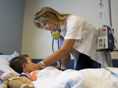 "העונה של הפה והגפיים"