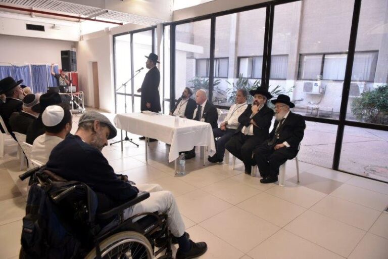 הכנסת ספר תורה, מאי 2018