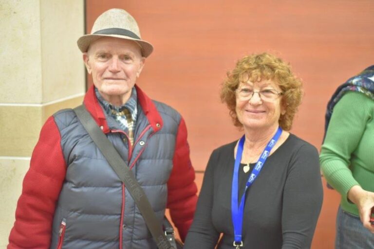 הרמת כוסית לפסח