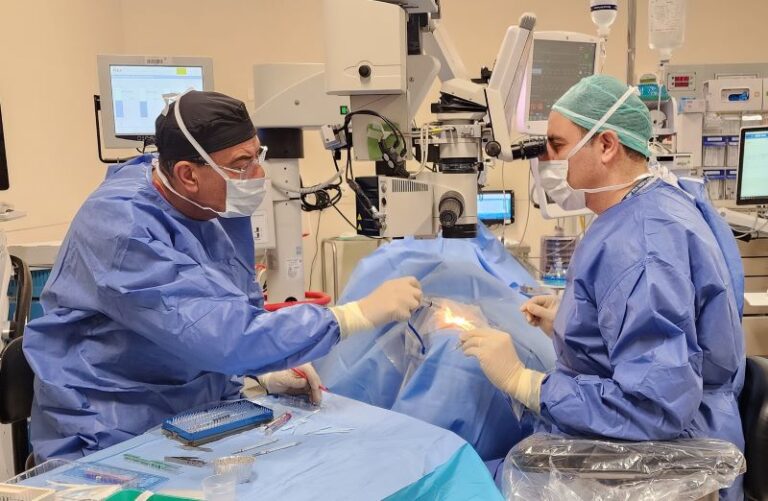 For the very first time: implantation of an artificial cornea