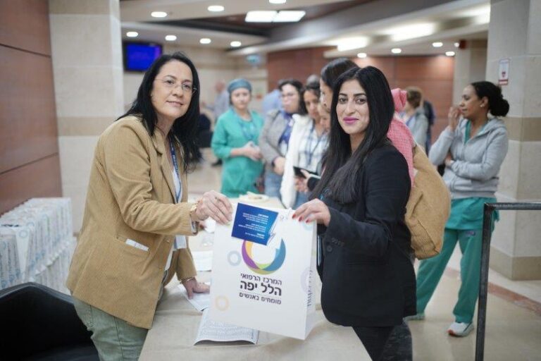 نعتز بالجبهة الداخلية القوية