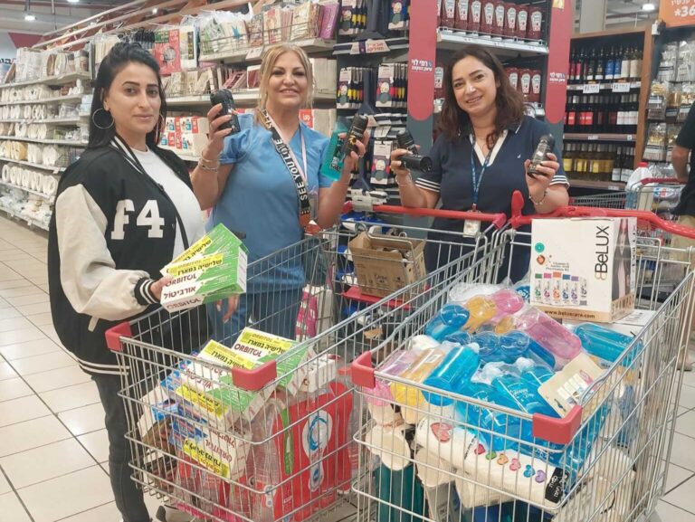 Hillel Yaffee staff support IDF soldiers and security forces