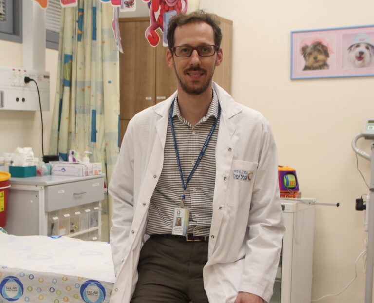 جديد في نظام جراحة العظام في “هليل يافي” جراحة الظهر للأطفال