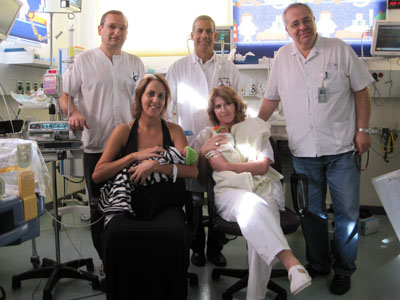 A Chanuka Miracle: a mother’s life was saved during a complicated operation