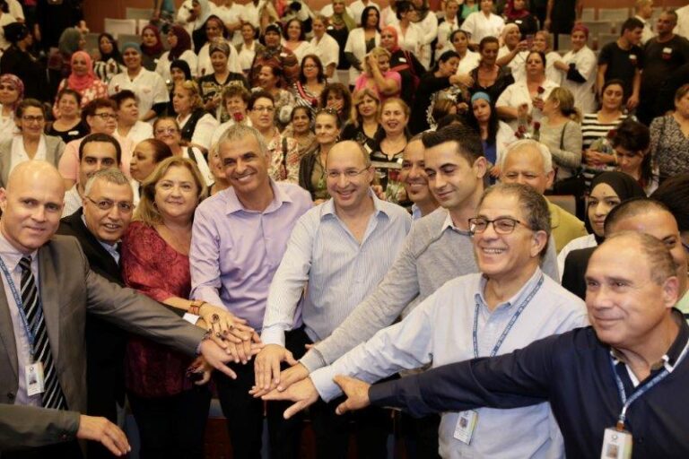 تم توظيف حوالي 170 من العمّال المتعاقدين بشكل مباشر في المركز الطبي هليل يافي