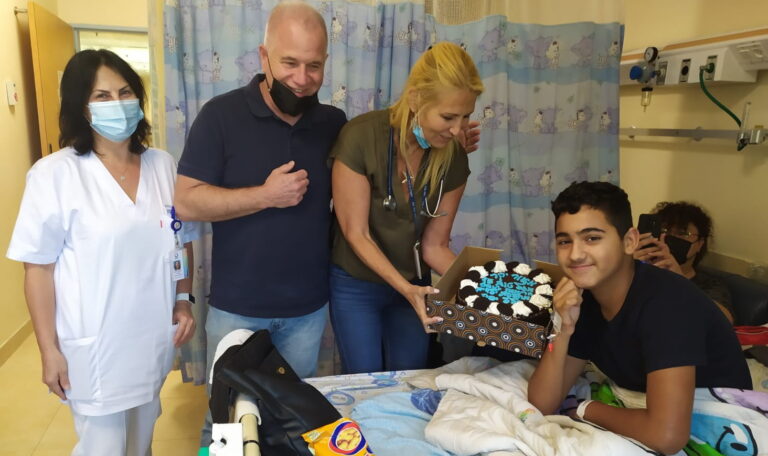 בר מצווה בהפתעה