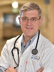 Dr Michael Kuchuk