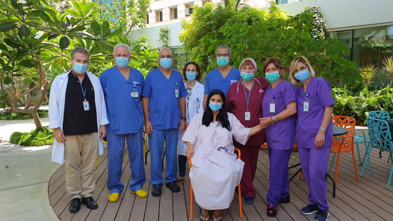 "בין חיים למוות"