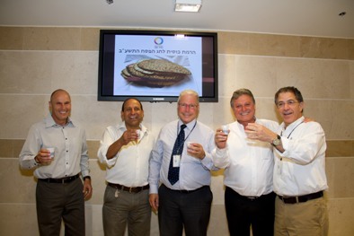 מרימים כוסית לקראת האביב והפסח