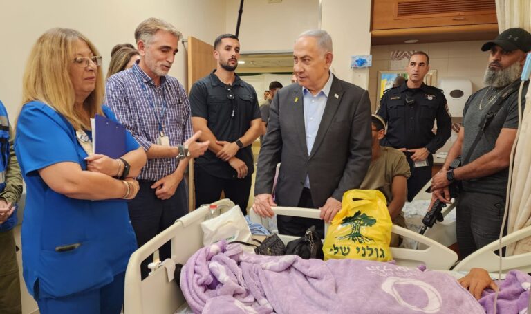 The Prime Minister visits victims of the drone strike