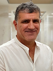 Dr Regev Cohen