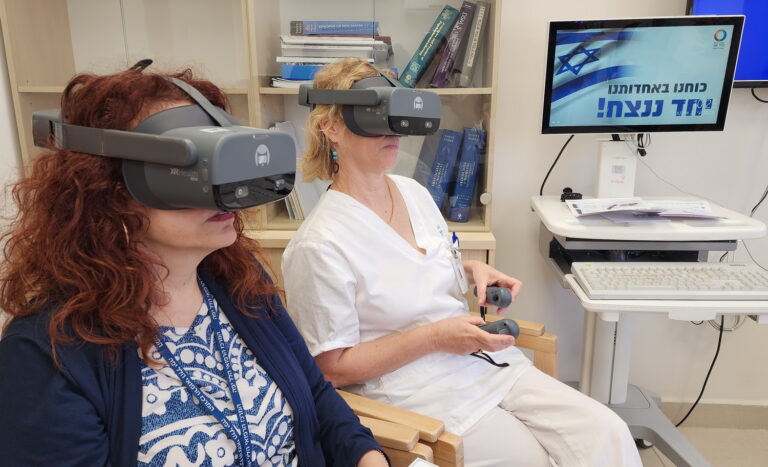 Donation of virtual reality headsets for treatment of patients suffering from stress and anxiety