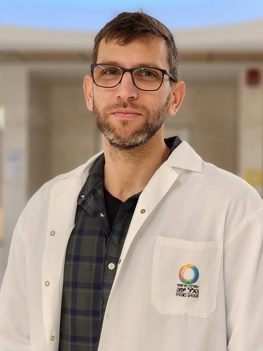 ד"ר דניאל שפר